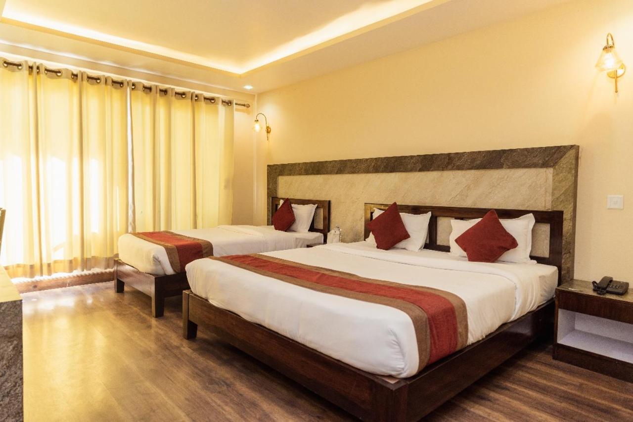 Hotel Chautari Pvt Ltd 나가르코트 외부 사진